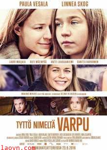 挥着翅膀的女孩